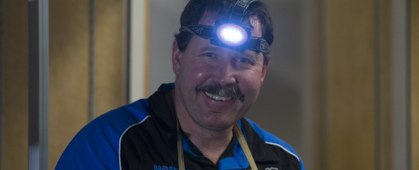 Faces at the Races – Cloverdale AX