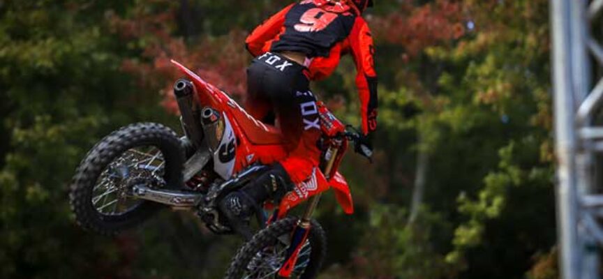 Frid’Eh Update #9 | Dylan Wright Interview | Presented by Fox Racing Canada