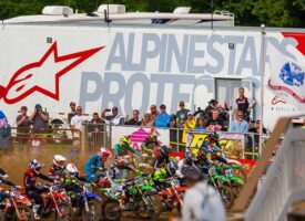 Pro MX Riders Donate to Alpinestars Mobile Medical Unit Through MIPS