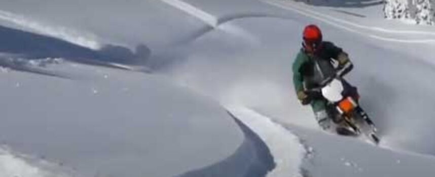 Two Snow Bikers Killed in BC Avalanche