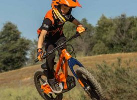 INTRODUCING THE NEXT BIKE FOR FUTURE RIPPERS, THE NEW KTM 18EDRIVE FACTORY EDITION AND 20EDRIVE FACTORY EDITION BALANCE BIKES