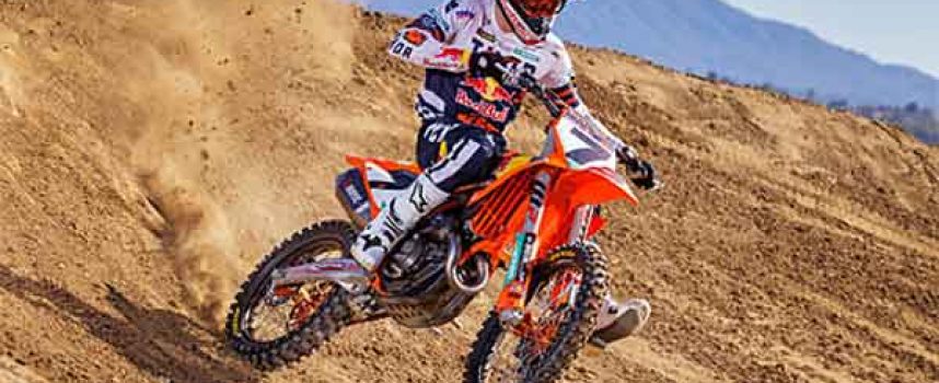 <strong>ELBOW FRACTURE FORCES AARON PLESSINGER OUT OF 2024 AMA SUPERCROSS REMAINDER</strong>