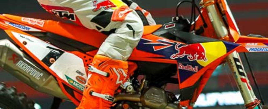 Video | Raw Lap with Eli Tomac at the 2025 Vancouver Supercross